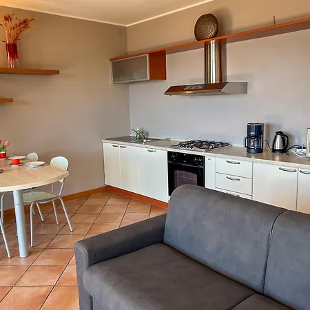 Apartment Paradiso Sole Sueglio
