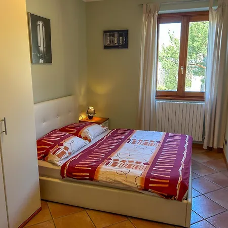 Apartment Paradiso Sole Sueglio